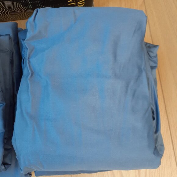 New Mayfair Linen Deep Blue Split King 1000 TC Egyptian Cotton Sheets - Picture 3 of 9